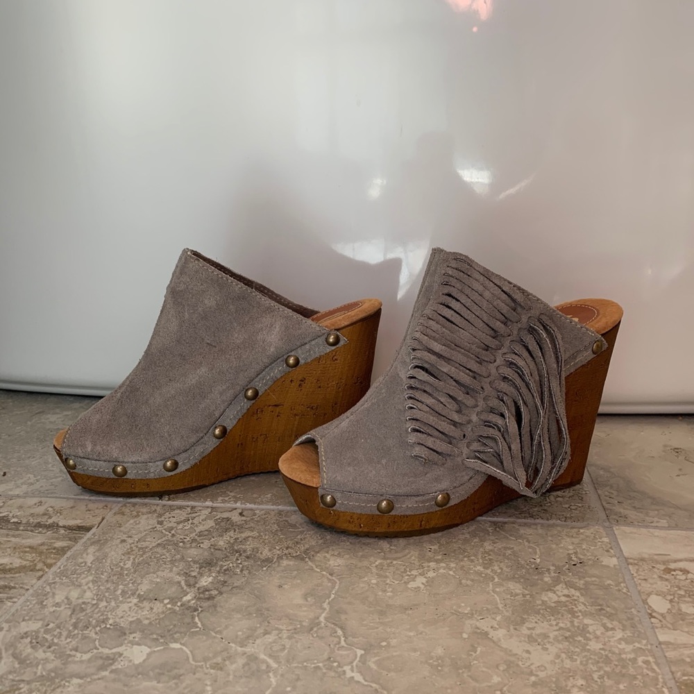 fringe wedge heels